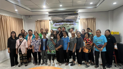 วิทยากรถ่ายทอดความรู้โครงการพัฒนาธุรกิจชุมชน ... พารามิเตอร์รูปภาพ 1