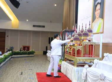 พิธีเจริญพระพุทธมนต์และทำบุญตักบาตรถวายพระราชกุศล ... พารามิเตอร์รูปภาพ 1