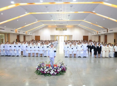 พิธีเจริญพระพุทธมนต์และทำบุญตักบาตรถวายพระราชกุศล ... พารามิเตอร์รูปภาพ 2