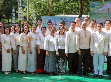 พิธีทอดผ้าป่ามหากุศลเพื่อการศึกษาสมทบทุนก่อสร้างอาคาร ... พารามิเตอร์รูปภาพ 11