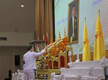 ร่วมพิธีเจริญพระพุทธมนต์และทำบุญตักบาตรถวายพระราชกุศล ... พารามิเตอร์รูปภาพ 1