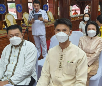 พิธีเจริญพระพุทธมนต์ ทำบุญตักบาตร และปล่อยพันธุ์ปลาน้ำจืด ... พารามิเตอร์รูปภาพ 1