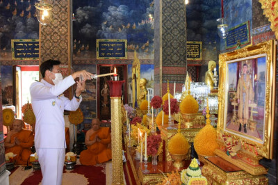 ร่วมพิธีอันเชิญเทียนพรรษาพระราชทาน เนื่องในเทศกาลเข้าพรรษา พารามิเตอร์รูปภาพ 1