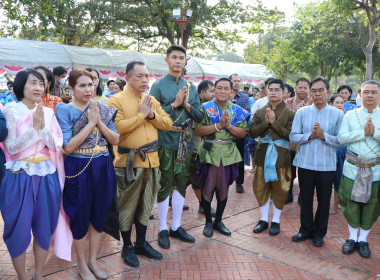 ร่วมพิธีบวงสรวงบูรพกษัตริยาธิราชแห่งกรุงศรีอยุธยาและพิธีสักการะพระบรมสารีริกธาตุ ... พารามิเตอร์รูปภาพ 8