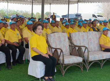 กิจกรรมปลูกต้นไม้เฉลิมพระเกียรติพระบาทสมเด็จพระเจ้าอยู่หัว ... พารามิเตอร์รูปภาพ 4