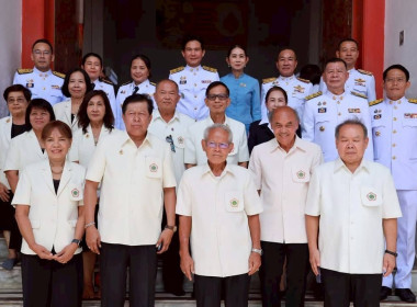 ร่วมพิธีถวายเครื่องราชสักการะเพื่อถวายเป็นพุทธบูชา ... พารามิเตอร์รูปภาพ 6