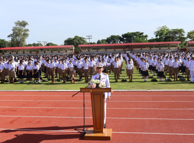 พิธีบำเพ็ญกุศลทักษิณานุปทานและวางพวงมาลาสักการะพระบาทสมเด็จพระปรเมนทรมหาอานันทมหิดล พระอัฐมรามาธิบดินทร รัชกาลที่ 8 ... พารามิเตอร์รูปภาพ 2