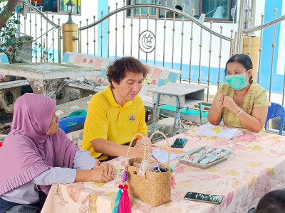 ร่วมประชุมกับวิสาหกิจชุมชนกลุ่มน้ำพริกมุสลิมมะฮ์ดารุ้ลคอนร๊อต กลุ่มอาชีพตำบลพระยาบันลือ ... พารามิเตอร์รูปภาพ 1