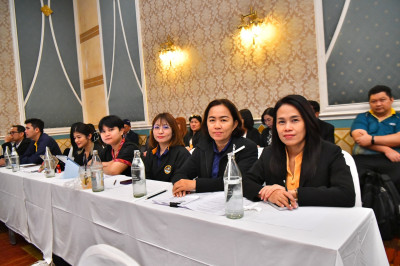 ร่วมประชุมคณะกรรมการบริหารกรมส่งเสริมสหกรณ์ ครั้งที่ ... พารามิเตอร์รูปภาพ 1